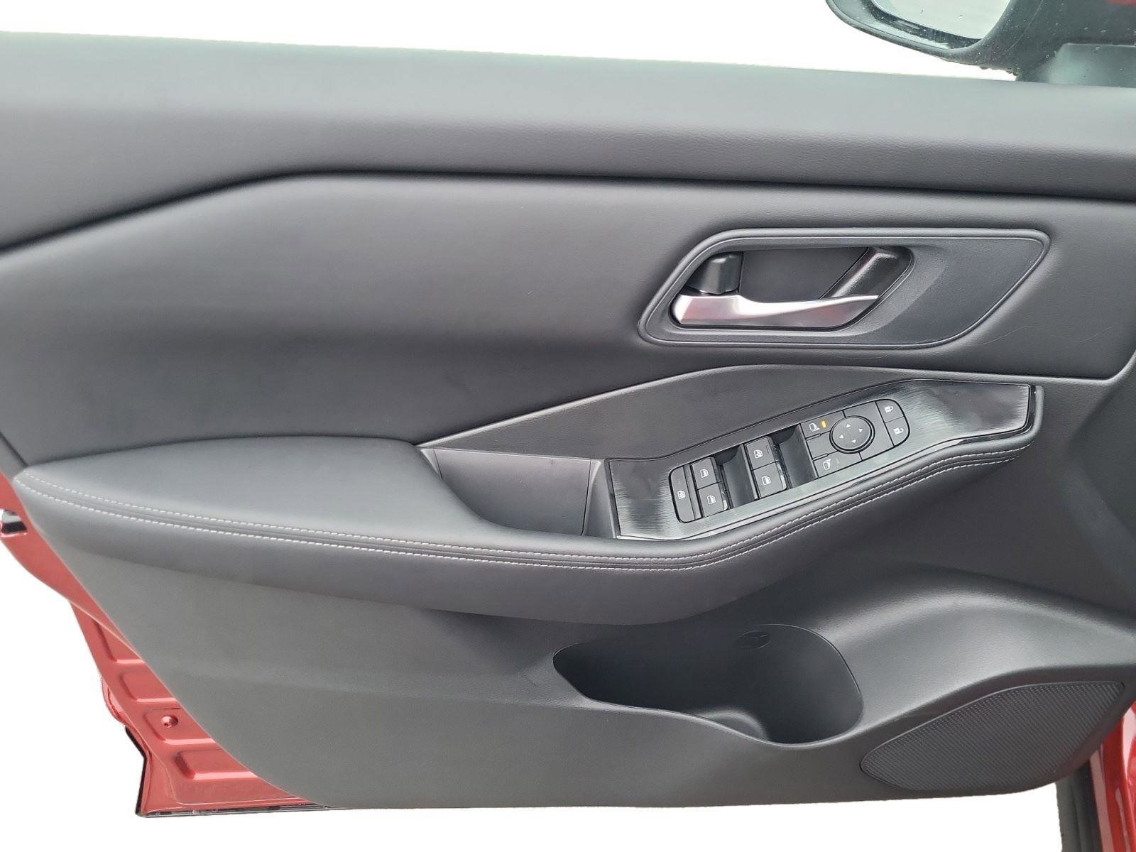 New 2026 Nissan Rogue SV w/ Cold Weather Package image 9