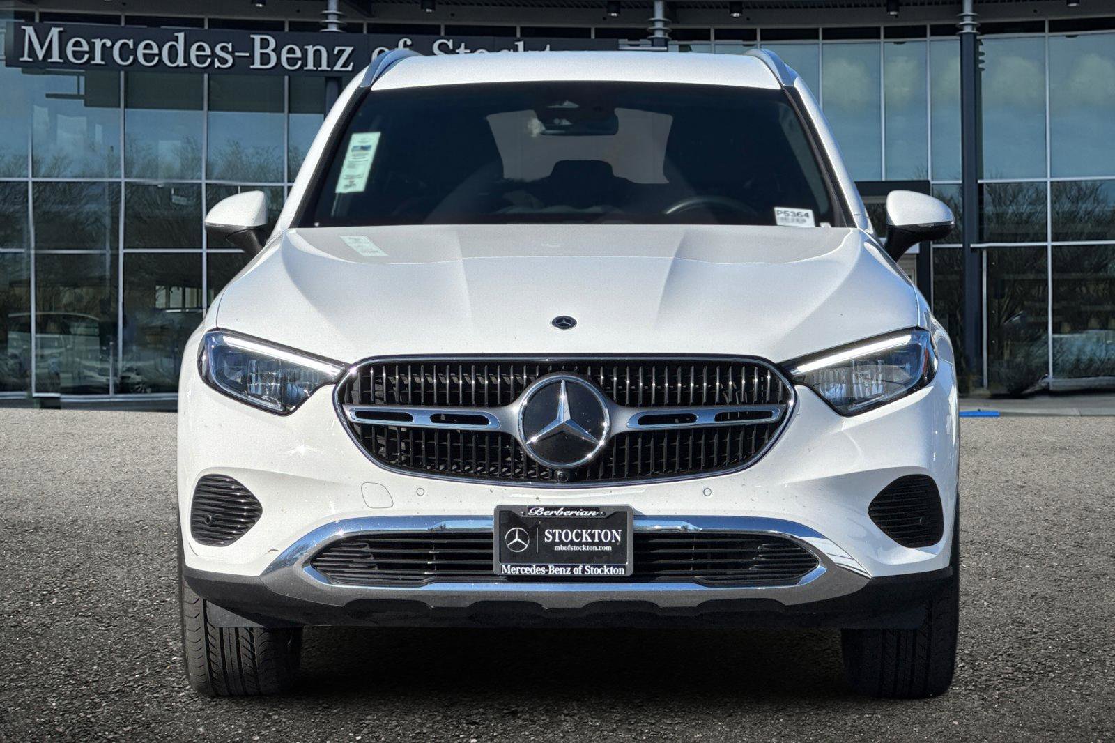 Used 2024 Mercedes-Benz GLC 300 4MATIC image 9