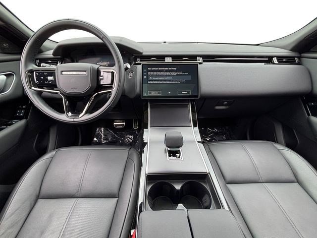 New 2026 Land Rover Range Rover Velar Dynamic SE image 13
