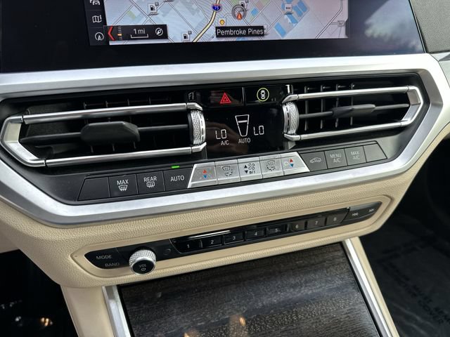 Used 2020 BMW 330i Sedan w/ Convenience Package RWD image 19