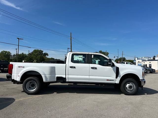 New 2027 Ford F350 XL w/ XL Chrome Package AWD/4WD image 7