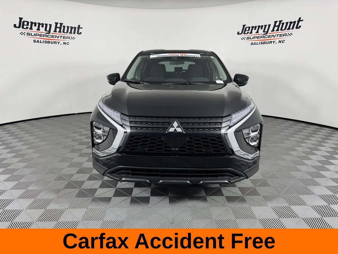 Used 2025 Mitsubishi Eclipse Cross ES image 3