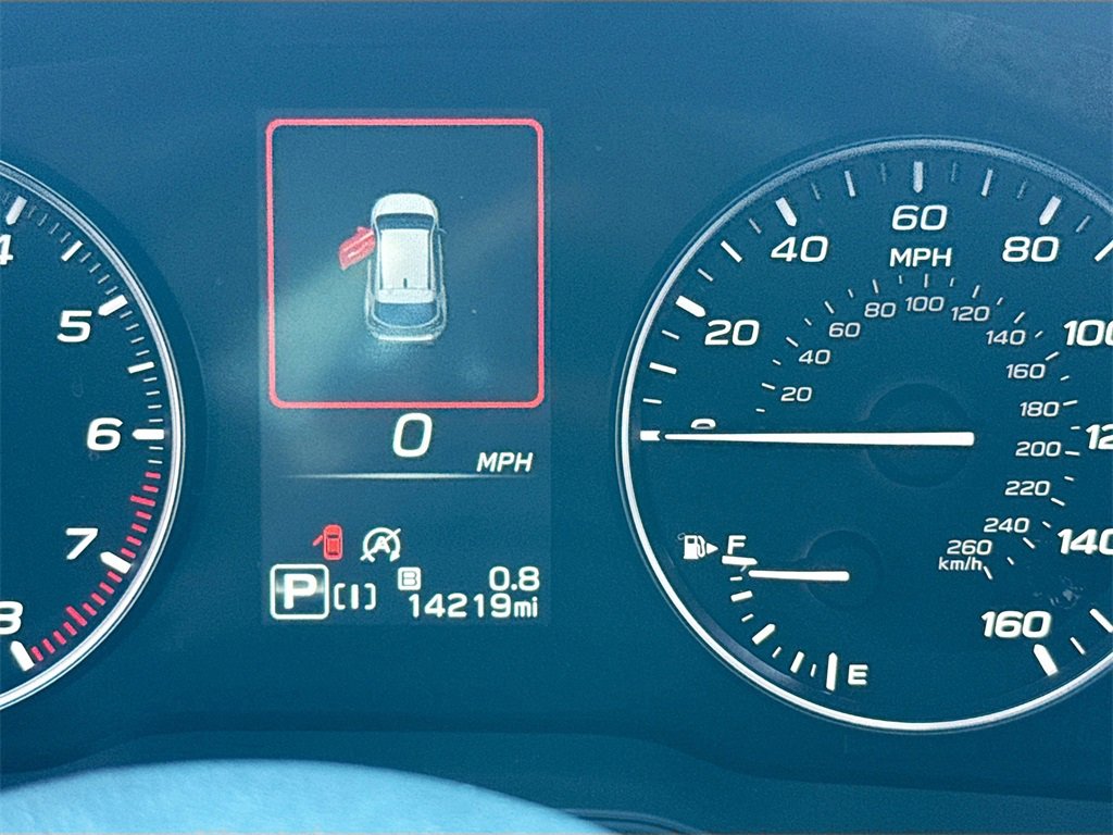 Used 2024 Subaru Crosstrek 2.0i Premium image 13