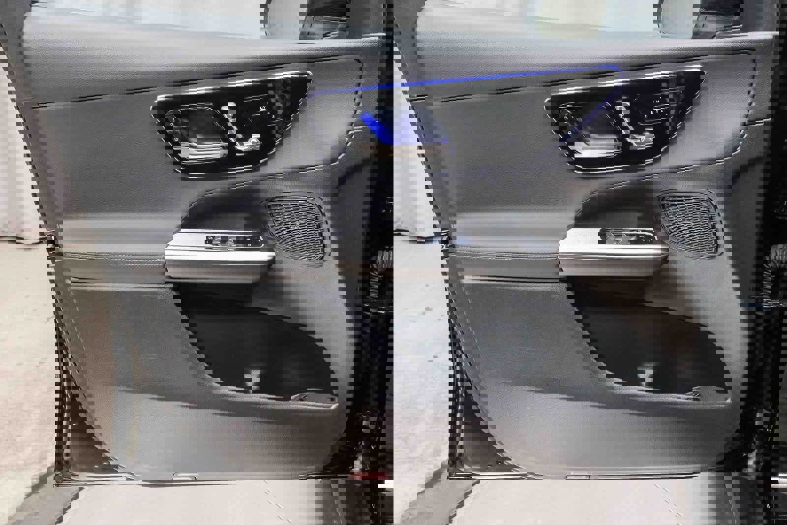 Certified 2025 Mercedes-Benz GLC 300 image 21