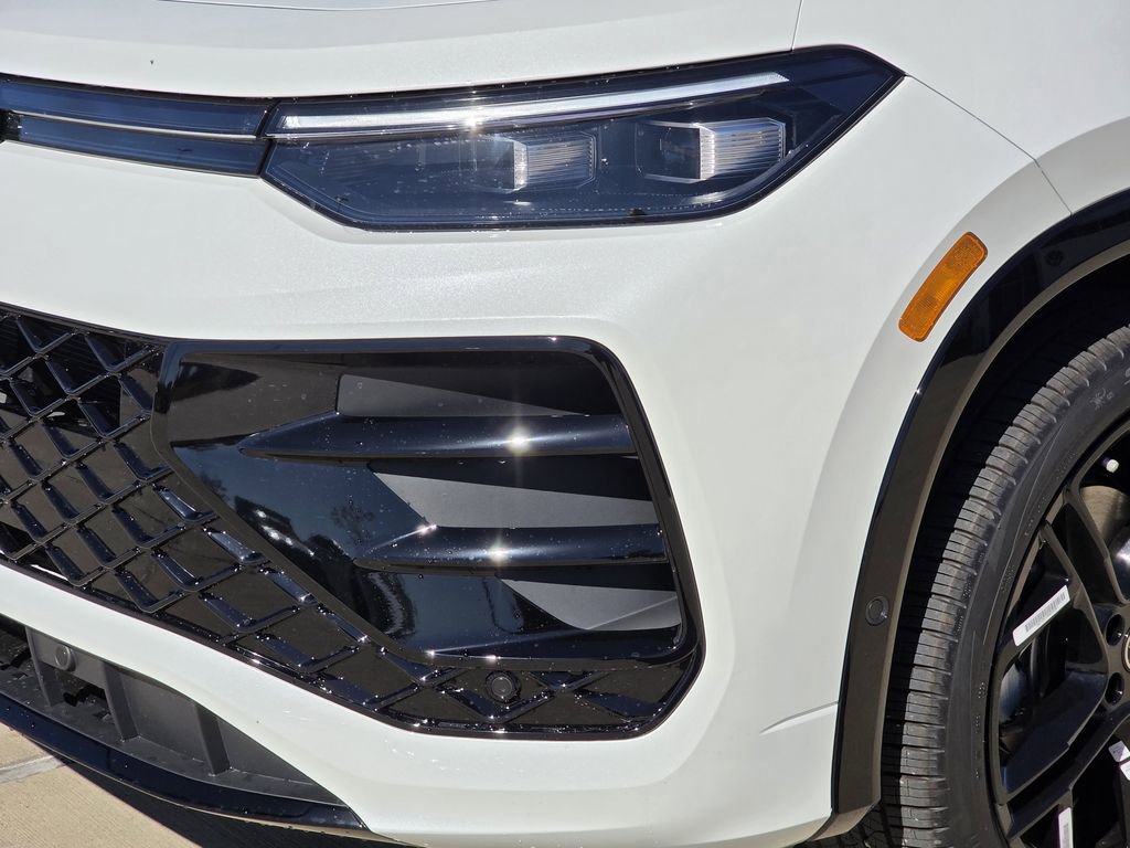 New 2026 Volkswagen Tiguan SE R-Line image 6