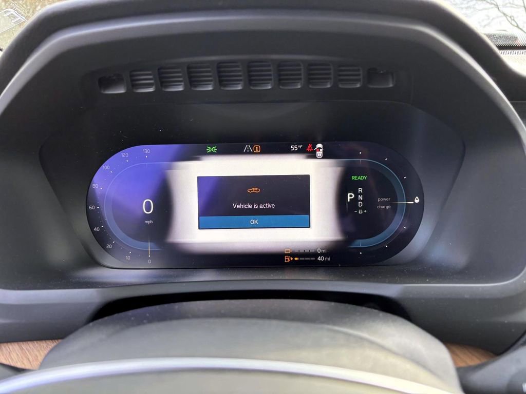 Used 2023 Volvo XC90 T8 Plus w/ Protection Package Premier image 16