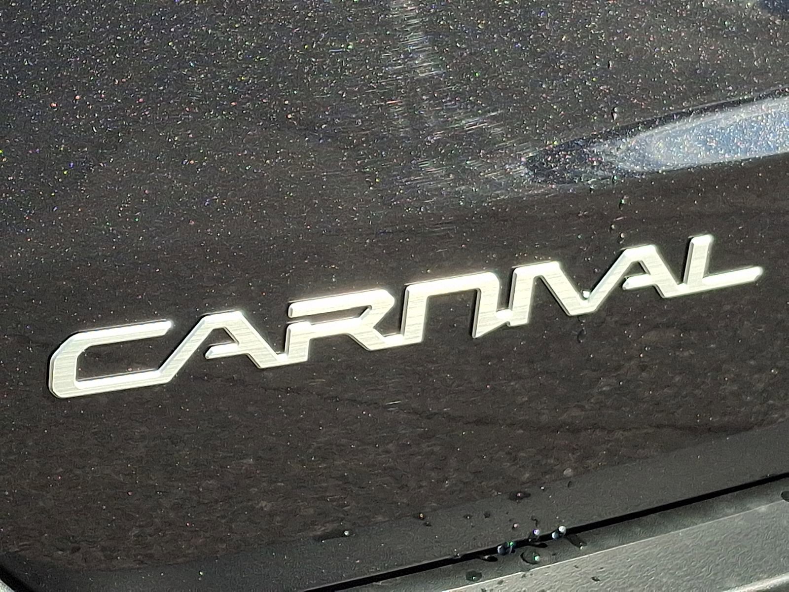 New 2026 Kia Carnival SX FWD image 25