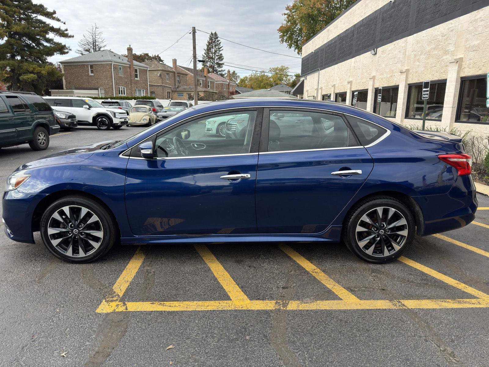 Used 2019 Nissan Sentra SR image 18