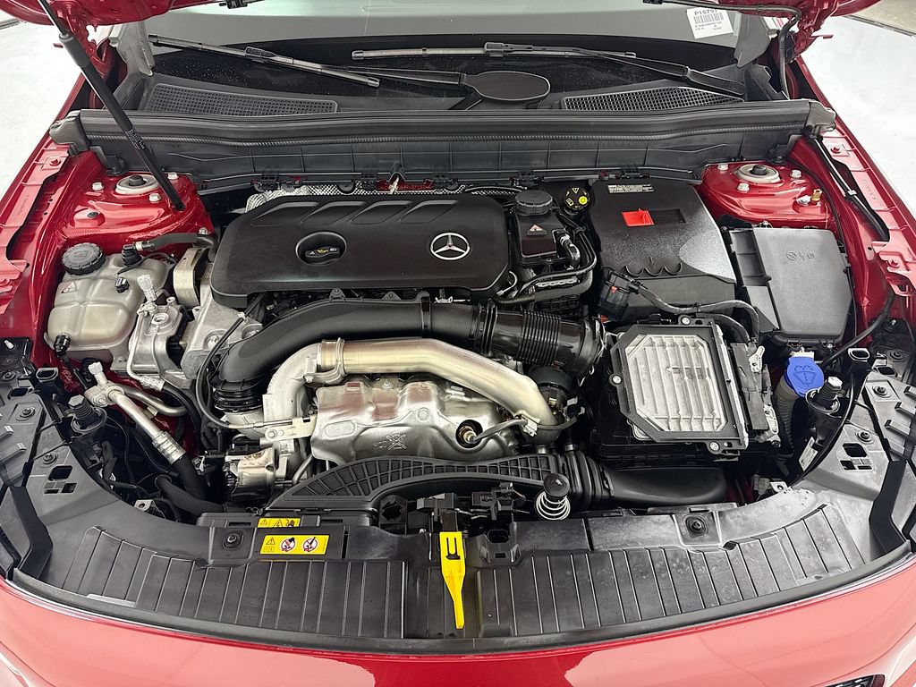Certified 2024 Mercedes-Benz GLB 250 image 30