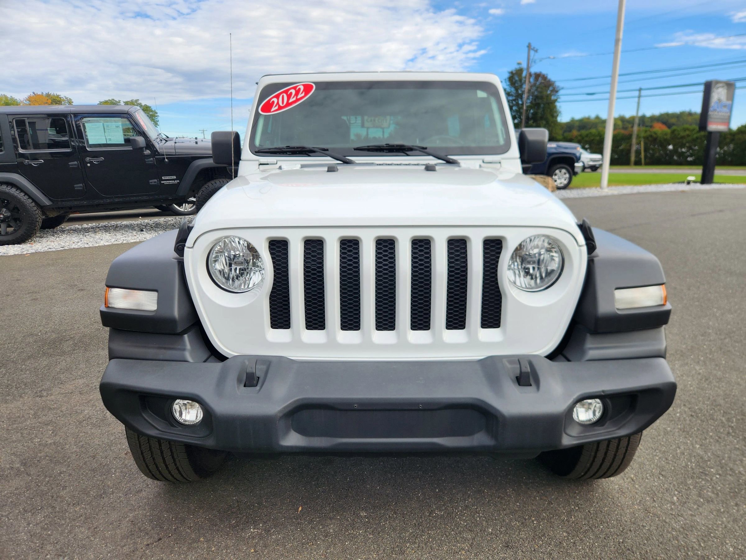 Used 2022 Jeep Wrangler Unlimited Sport image 23