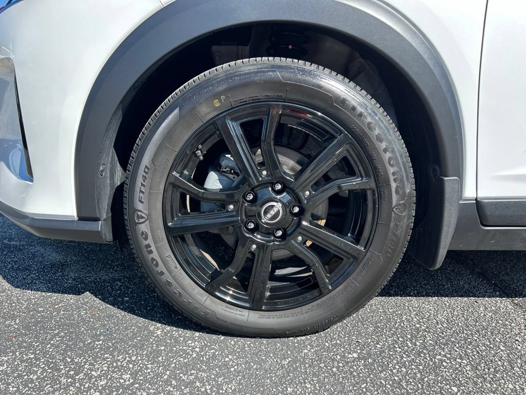 Used 2023 Nissan Kicks SR FWD image 49