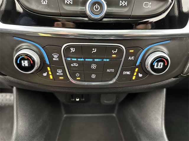 Used 2018 Chevrolet Traverse LT image 19
