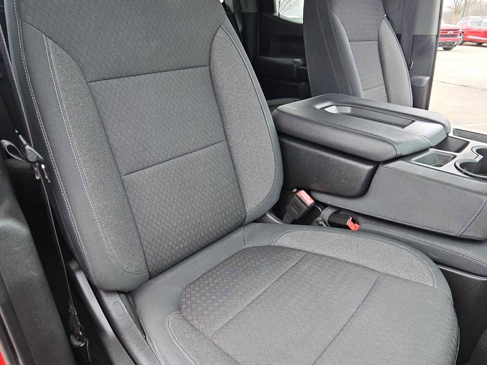 Used 2020 Chevrolet Silverado 1500 LT w/ All-Star Edition image 22