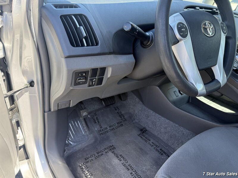 Used 2010 Toyota Prius Five FWD image 8