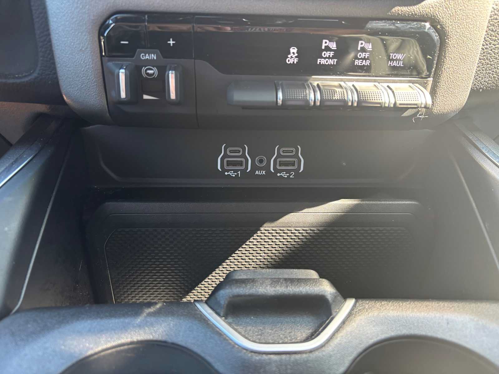 Used 2025 RAM 1500 Big Horn AWD/4WD image 27