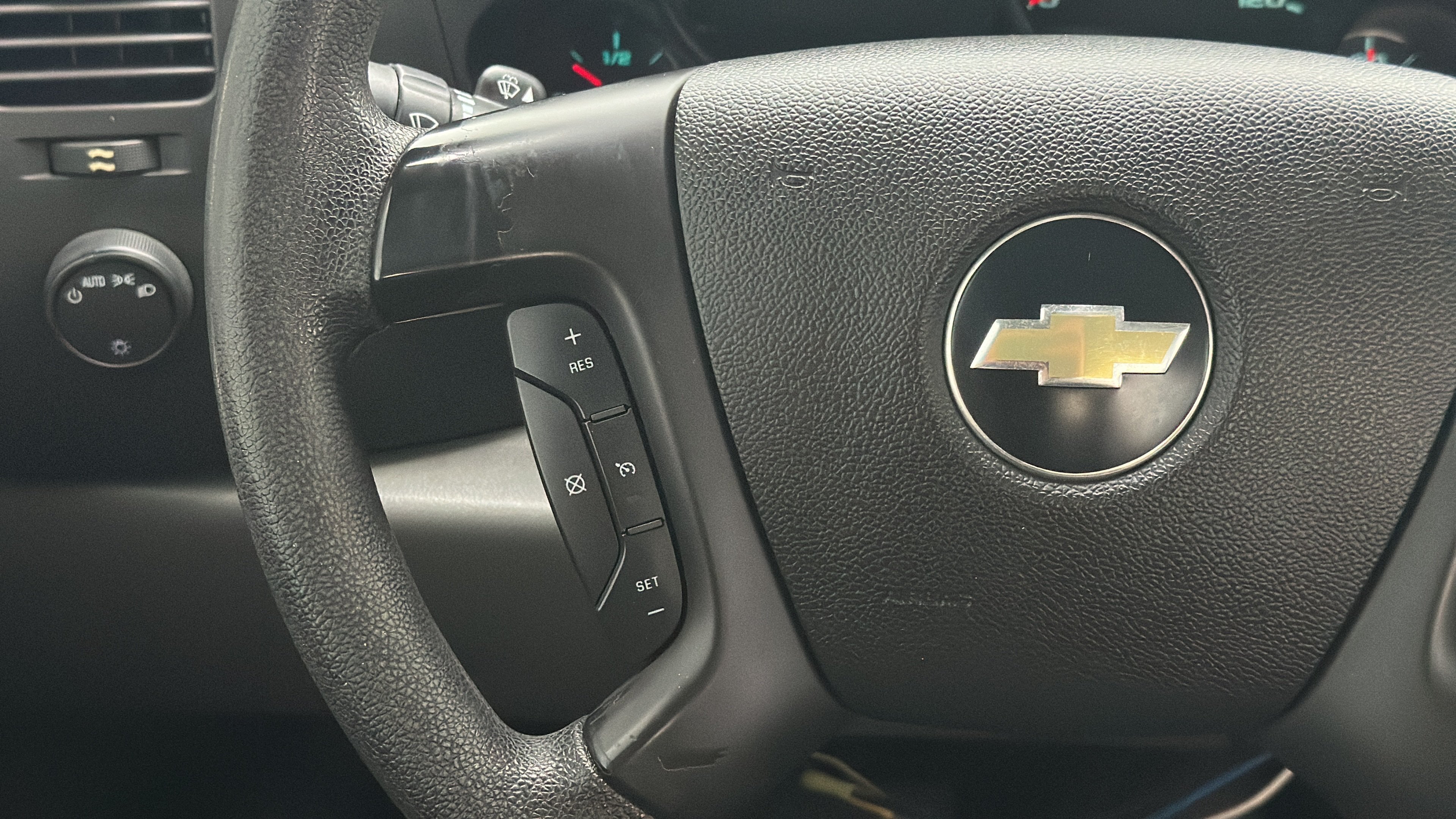 Used 2010 Chevrolet Silverado 1500 LS AWD/4WD image 11