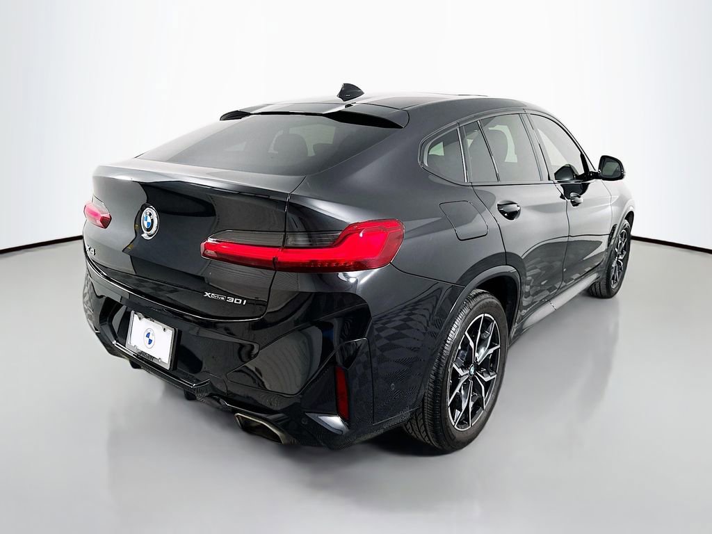 Certified 2023 BMW X4 xDrive30i w/ M Sport Package image 5