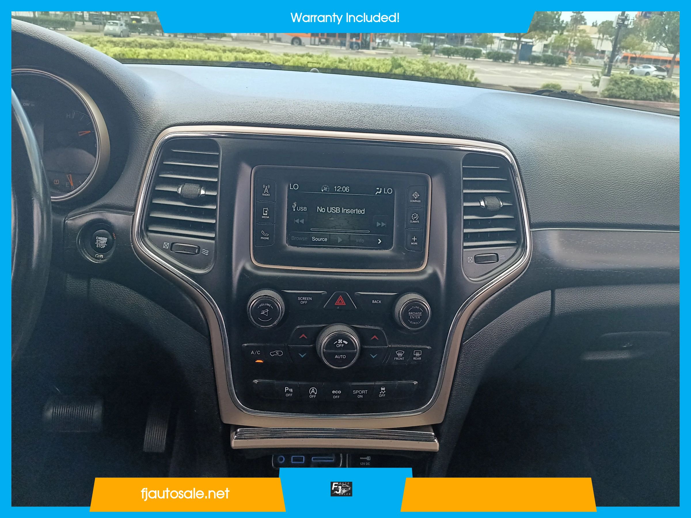 Used 2017 Jeep Grand Cherokee Laredo RWD image 16