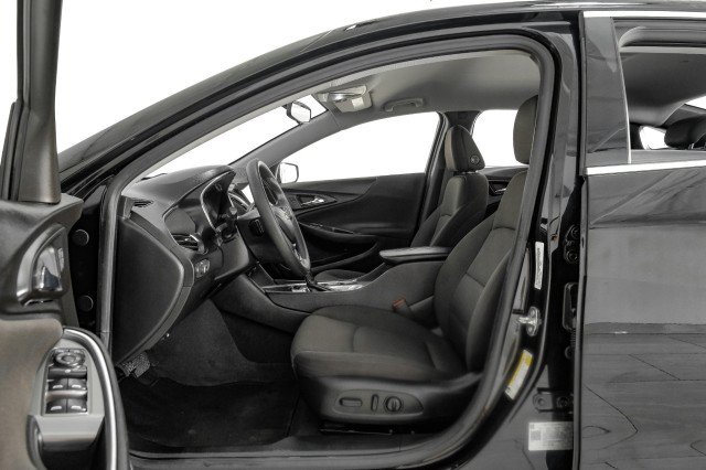 Used 2019 Chevrolet Malibu LT FWD image 34