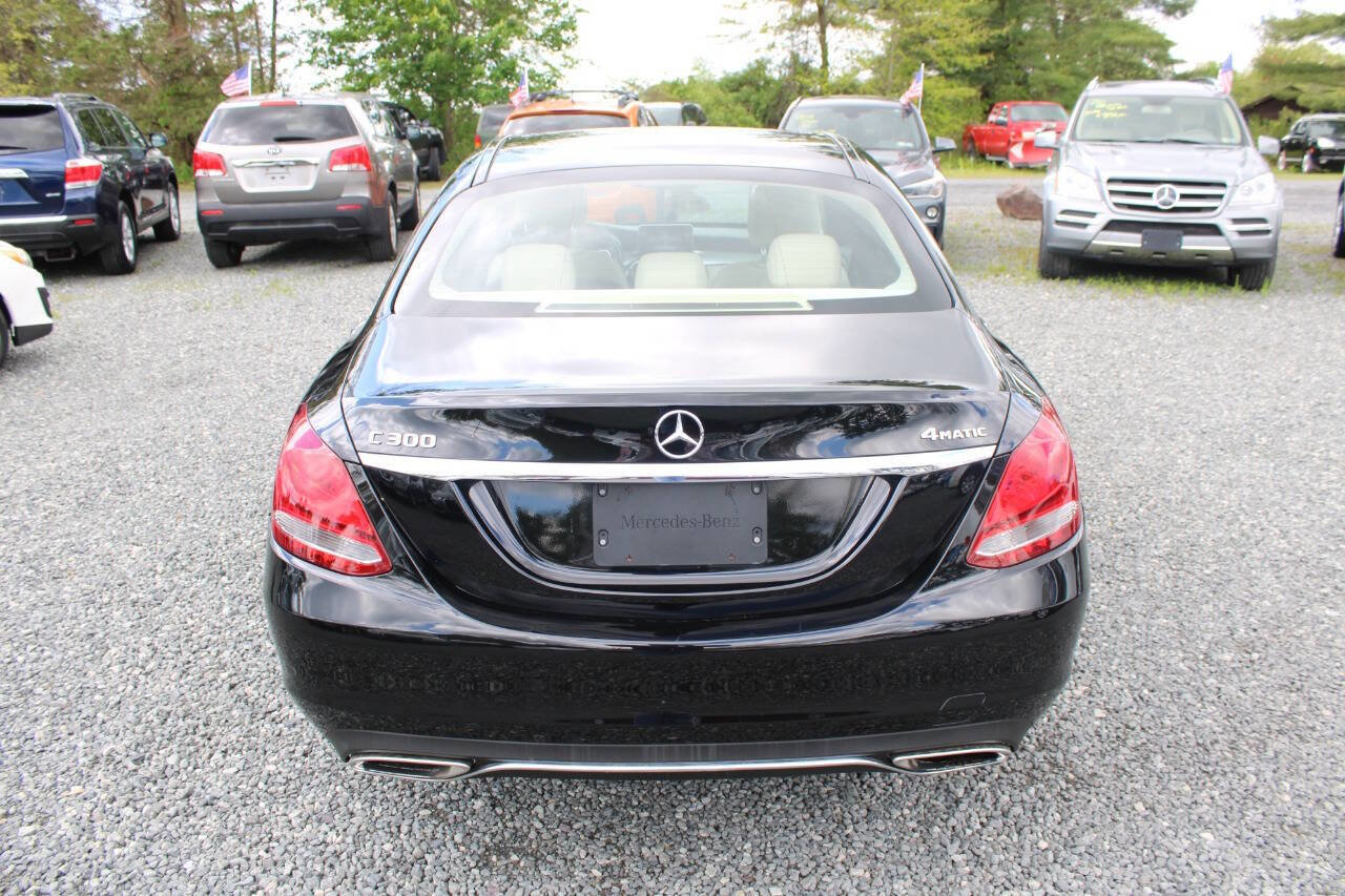 Used 2017 Mercedes-Benz C 300 4MATIC Sedan image 8
