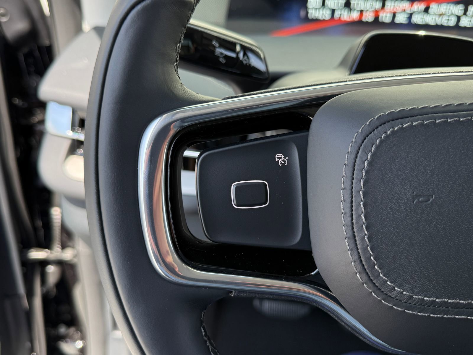 New 2026 Lincoln Navigator Premiere image 36