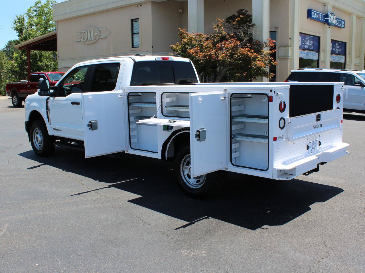 Used 2025 Ford F250 XL w/ FX4 Off-Road Package AWD/4WD image 18