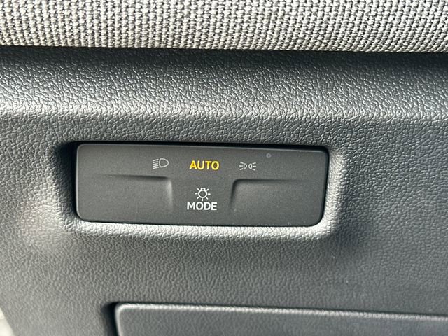 Certified 2025 Volkswagen Tiguan S image 26