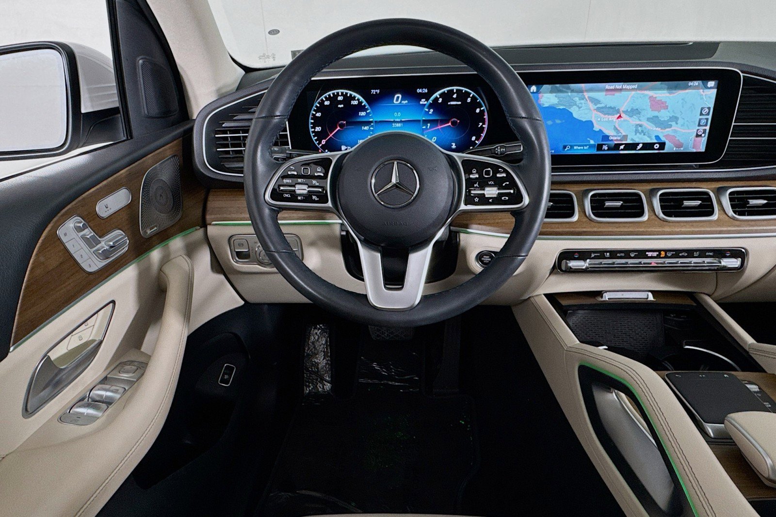 Used 2023 Mercedes-Benz GLE 350 w/ Premium Package image 6