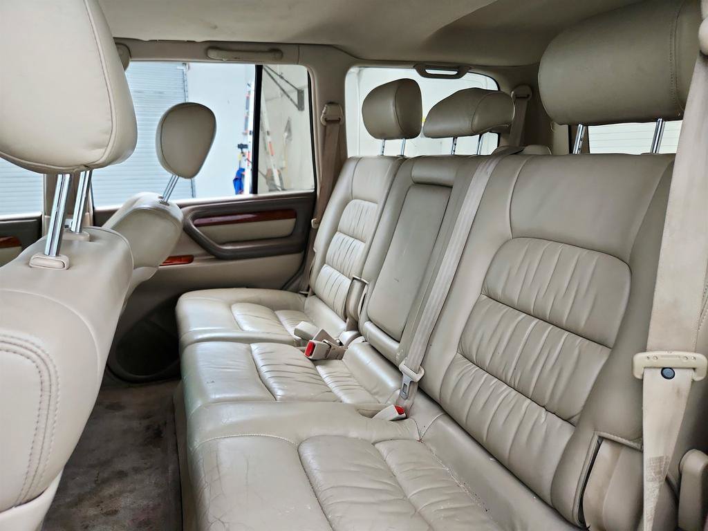 Used 1998 Lexus LX 470 4WD image 22