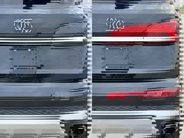 Used 2025 Audi Q7 3.0T Premium Plus image 7