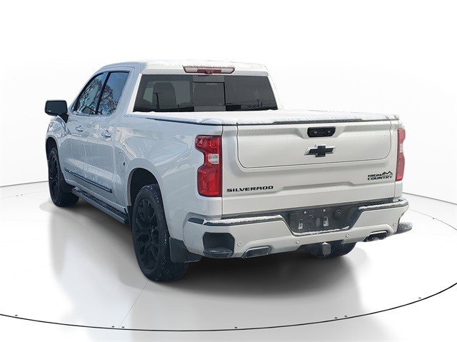 Certified 2024 Chevrolet Silverado 1500 High Country image 3