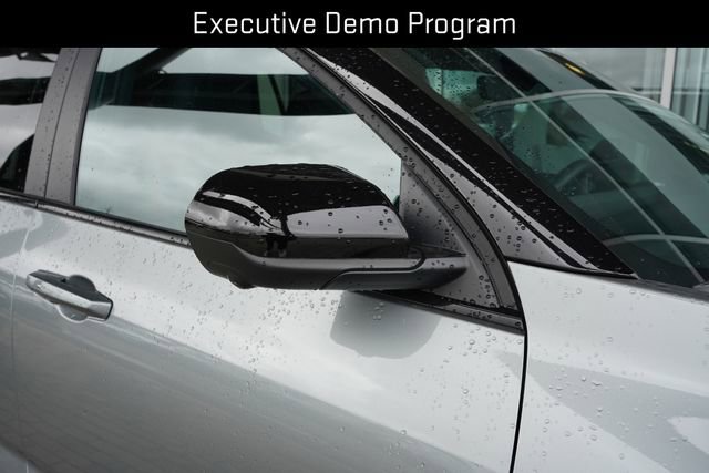 Used 2026 Chevrolet Equinox RS w/ Convenience Package III FWD image 11