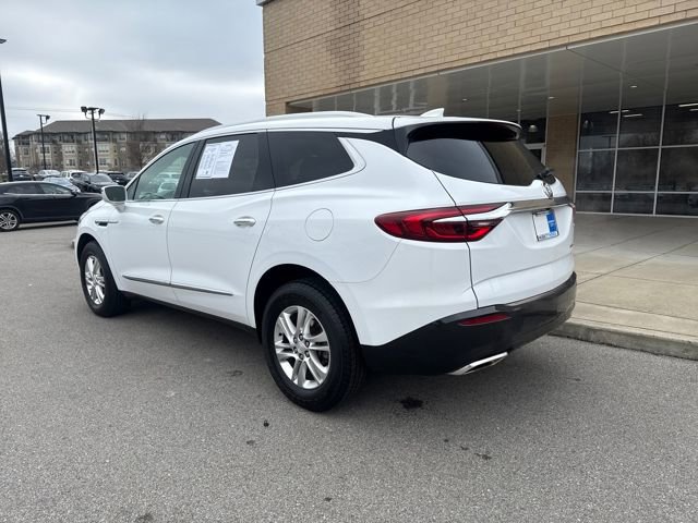 Used 2019 Buick Enclave Essence image 2