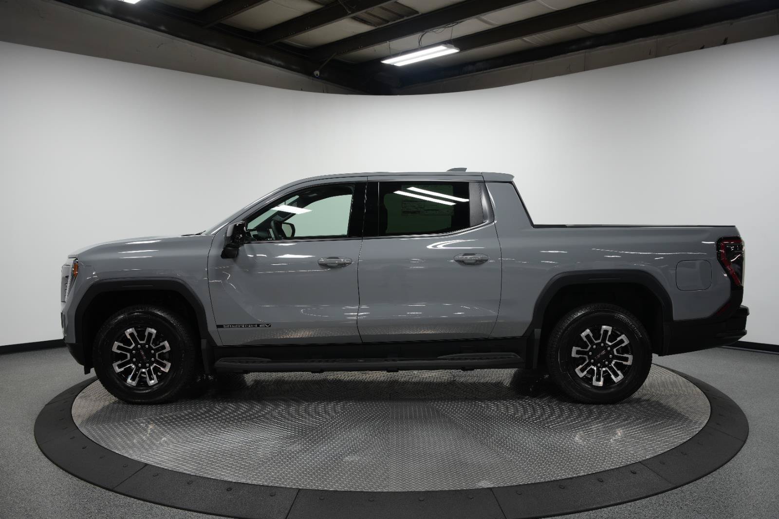 New 2026 GMC Sierra EV Elevation AWD/4WD image 4