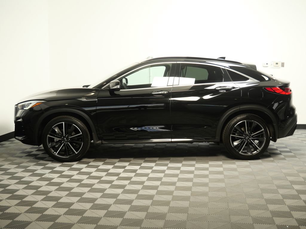 Used 2023 INFINITI QX55 Essential AWD/4WD image 5