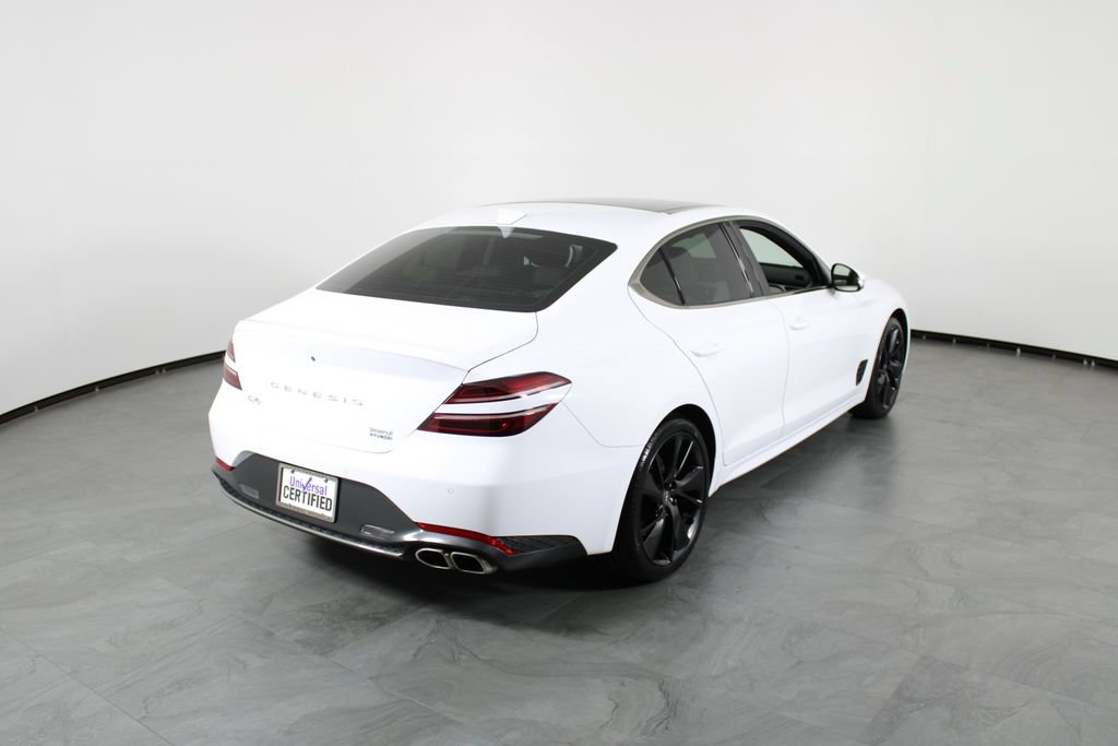 Used 2023 Genesis G70 2.0T w/ Sport Prestige Package RWD image 14