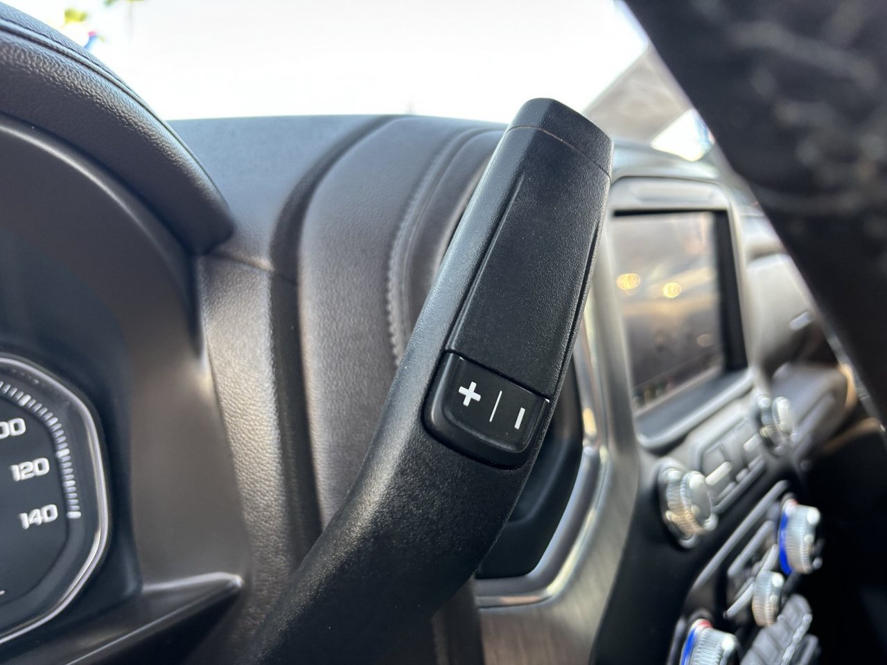 Used 2020 GMC Sierra 1500 Denali w/ Denali Ultimate Package AWD/4WD image 28
