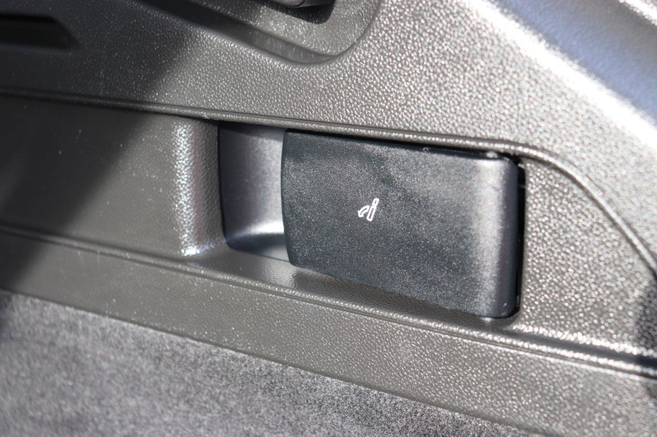 Used 2023 Maserati Grecale GT image 57