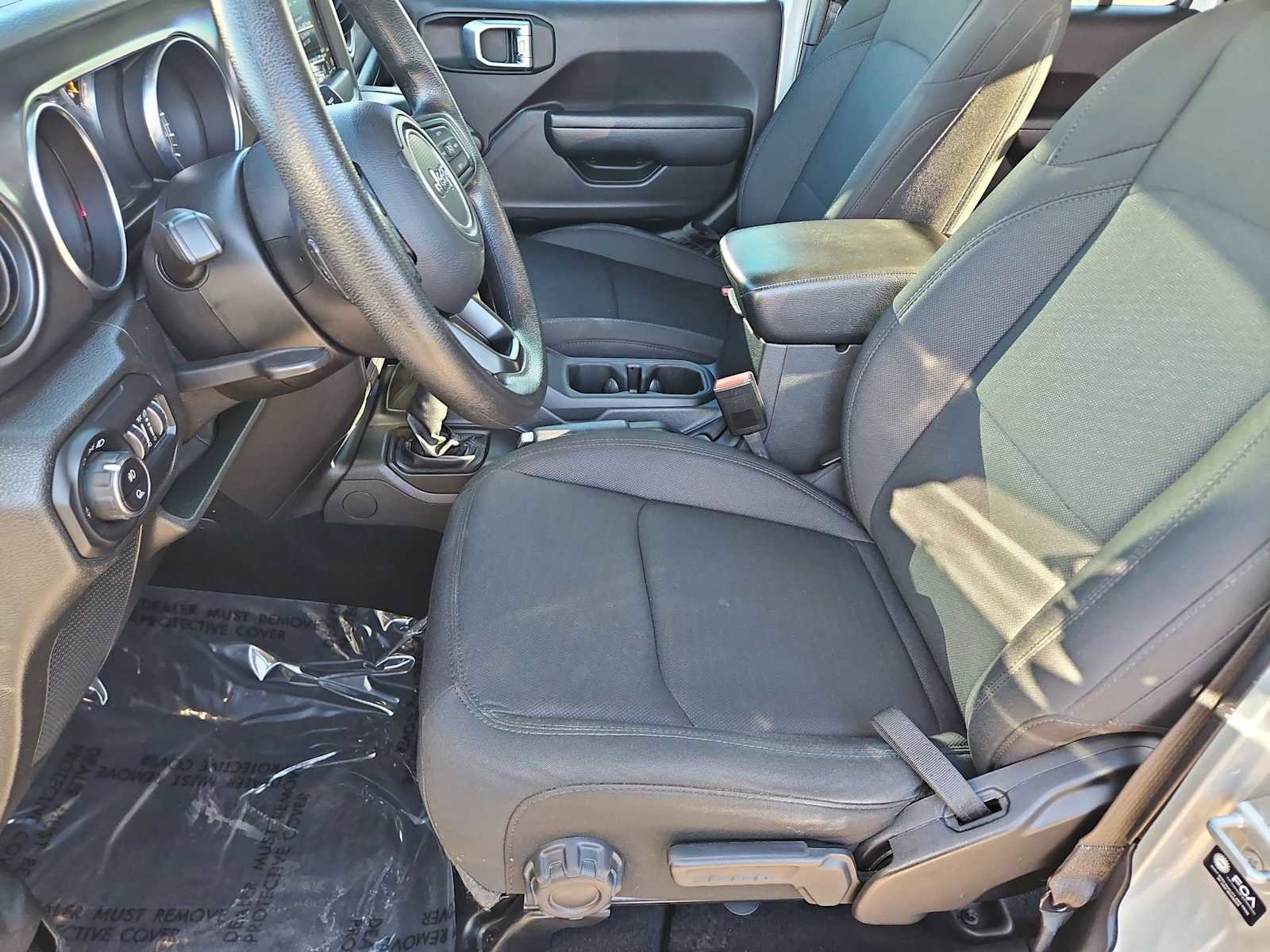 Used 2022 Jeep Gladiator Sport image 16