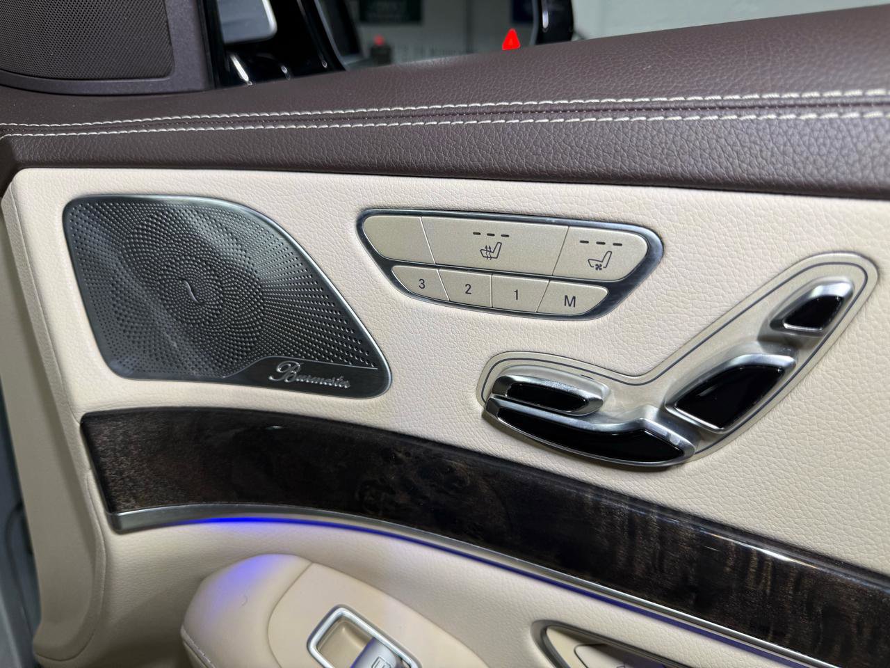 Used 2015 Mercedes-Benz S 550 Sedan w/ Premium 1 Package image 29