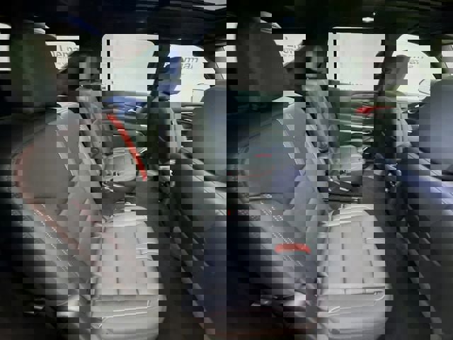 Used 2024 Chevrolet Traverse RS image 31