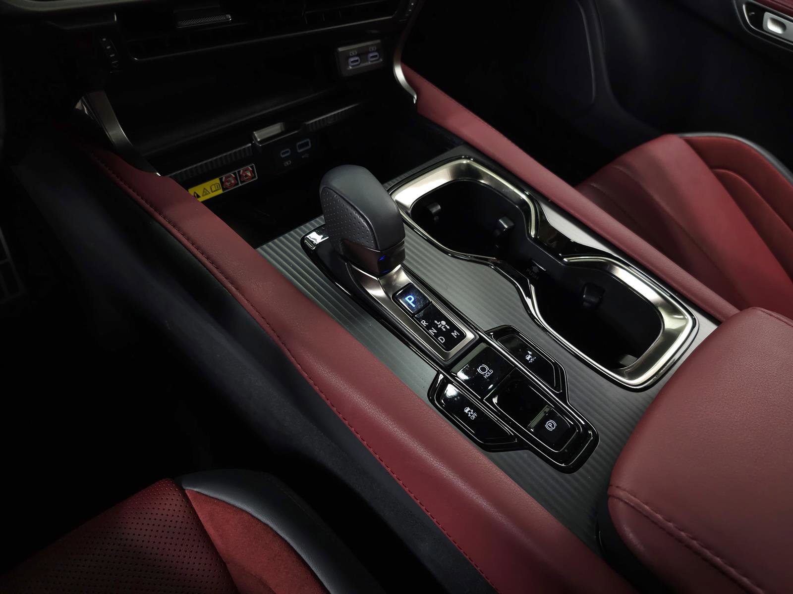 Used 2023 Lexus RX 500h F Sport w/ Accessory Package (Z1) image 32