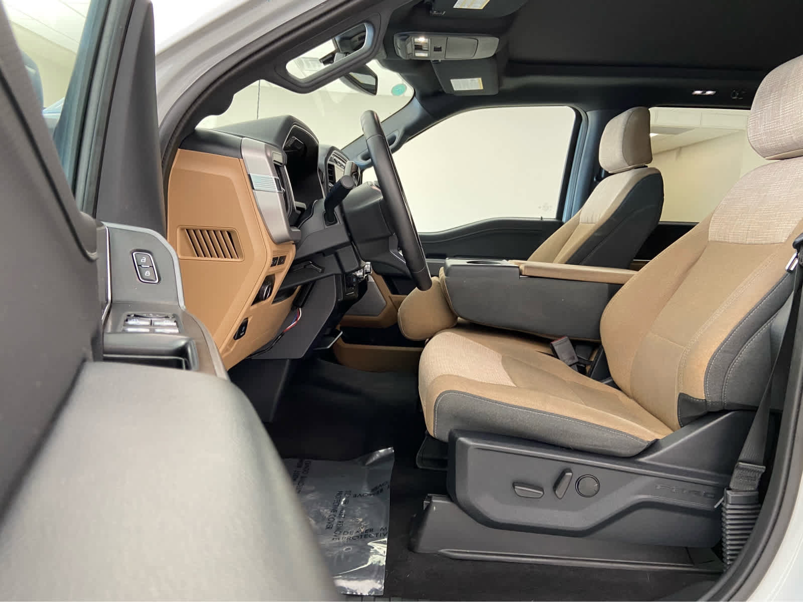 Used 2023 Ford F150 XLT w/ Equipment Group 302A High image 14