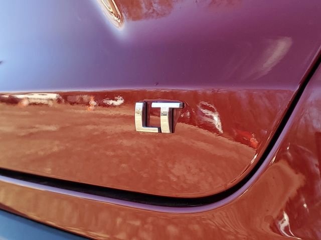 Used 2025 Chevrolet Trax LT w/ LT Convenience Package image 7