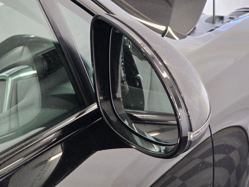Used 2018 Porsche Cayenne image 31