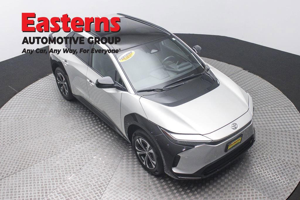 Used 2024 Toyota bZ4X AWD w/ Weather Package image 3