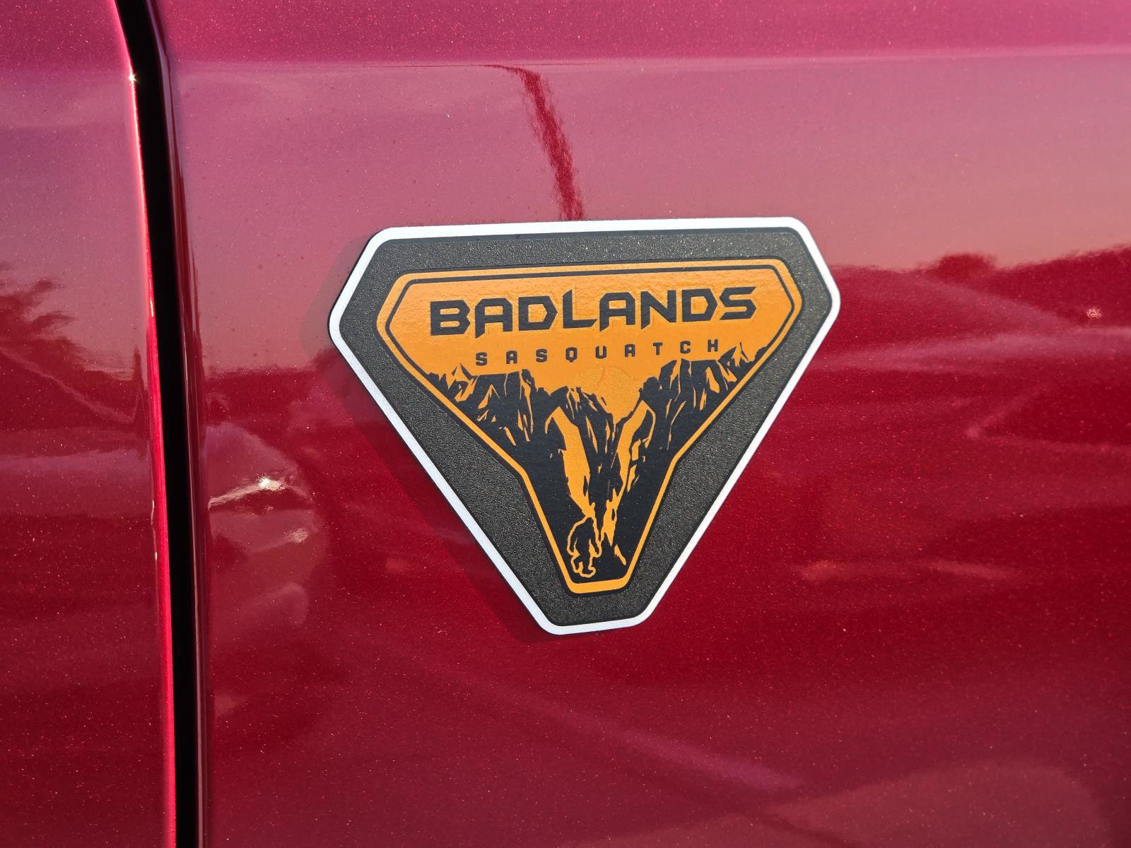 Used 2025 Ford Bronco Badlands AWD/4WD image 6