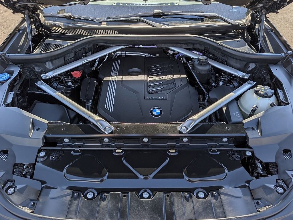 Used 2023 BMW X5 sDrive40i image 17