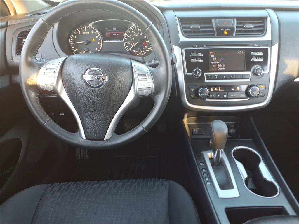 Used 2017 Nissan Altima 2.5 SV image 15