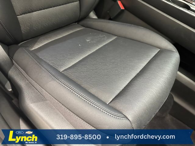 New 2026 Chevrolet Equinox LT w/ Convenience Package II image 8